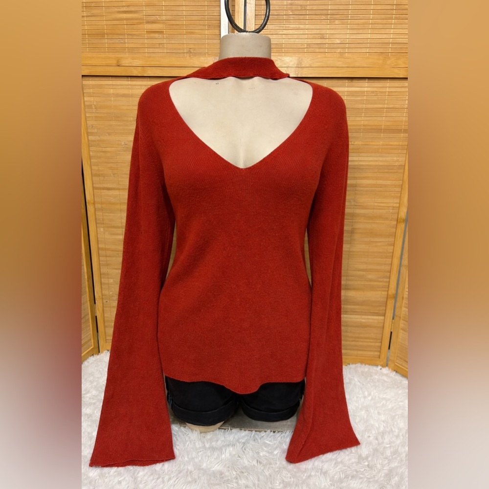Forever 21 + rust colored flare sleeve key hole neck choker sweater top size 2X
